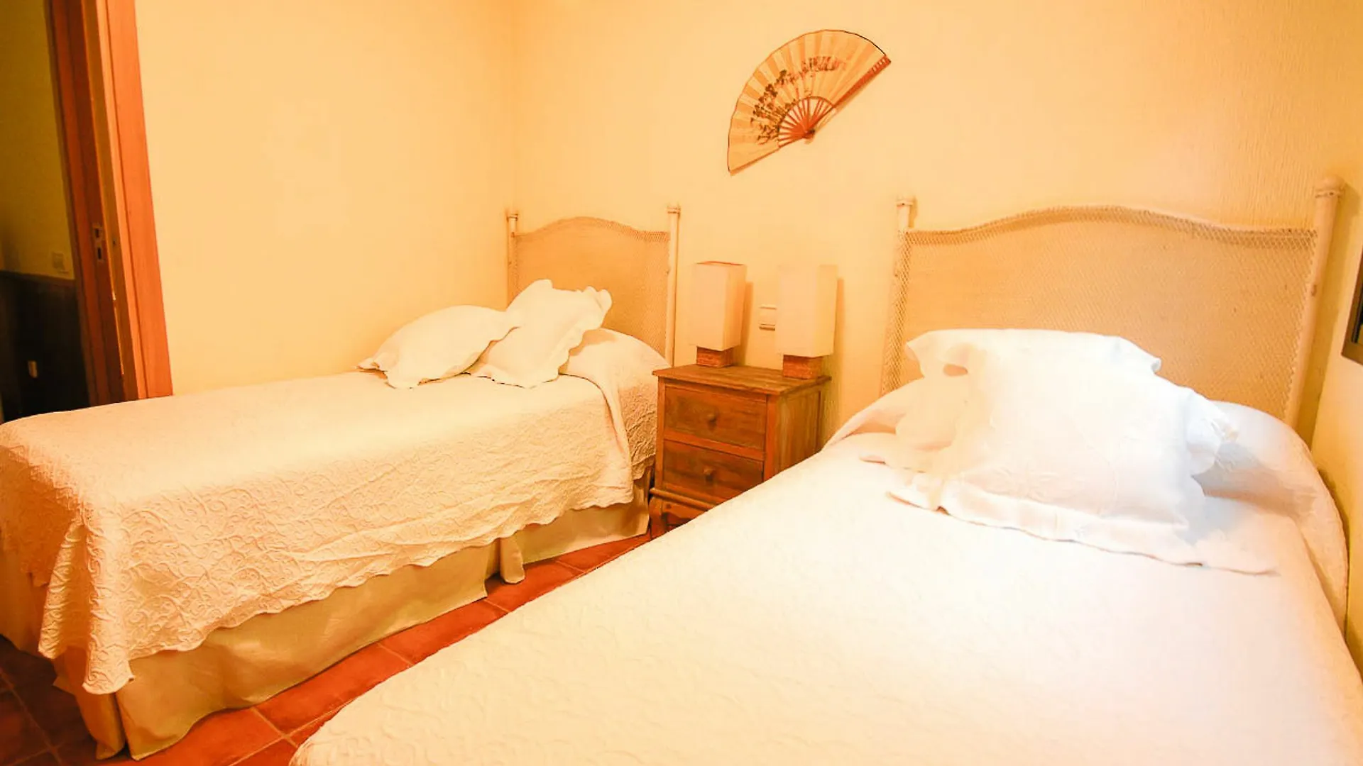 Oleholidays Adosado Rio Real Golf Marbella Apartment