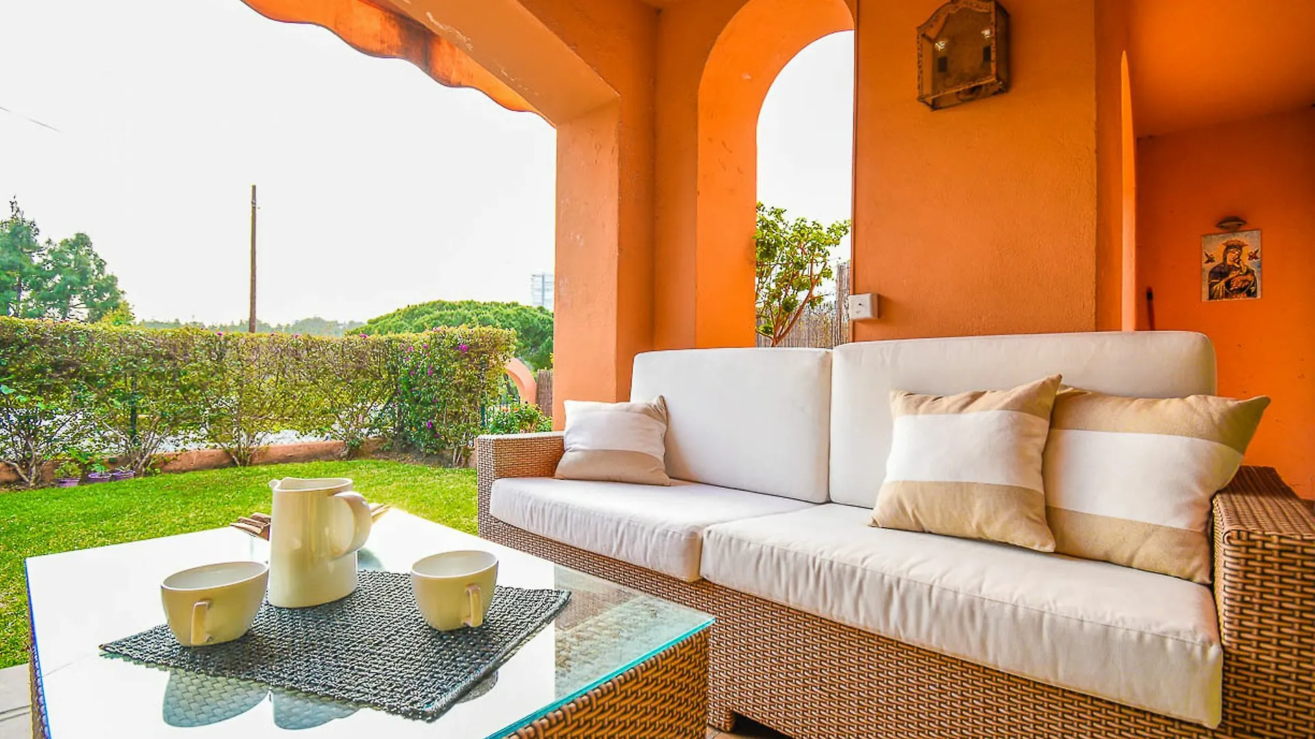 Apartment Oleholidays Adosado Rio Real Golf Marbella Spain