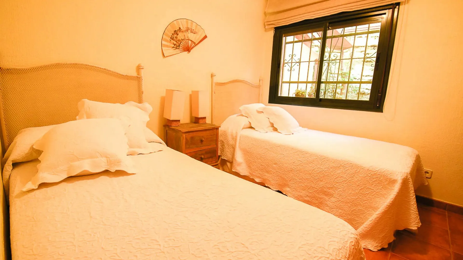 Oleholidays Adosado Rio Real Golf Marbella