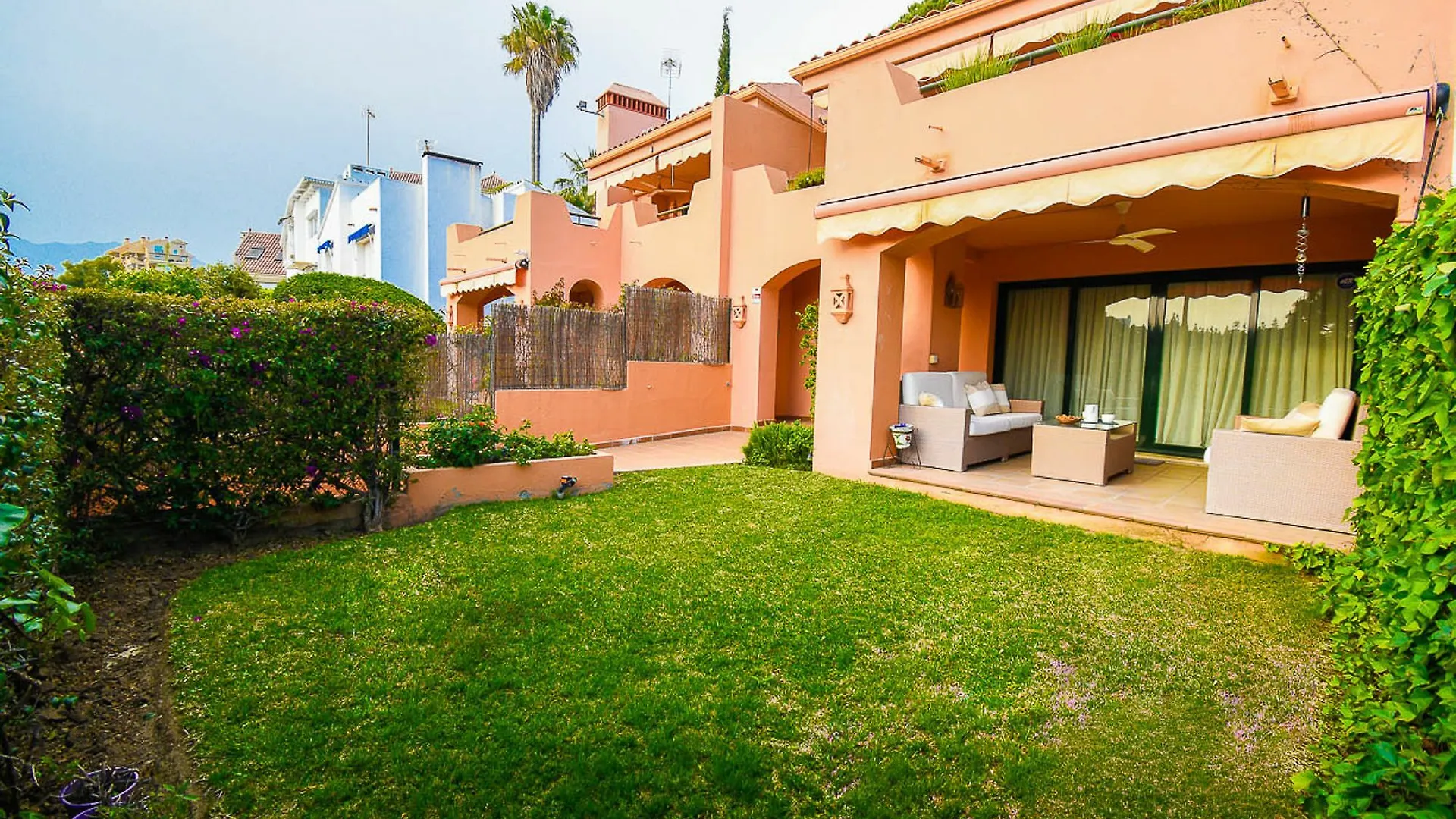 Oleholidays Adosado Rio Real Golf Marbella Spain